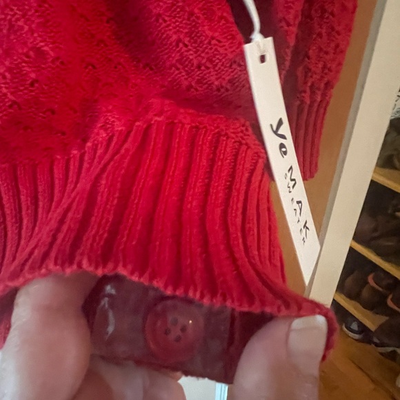 NWT-Red Yemak Cardigan 3x - Picture 8 of 9